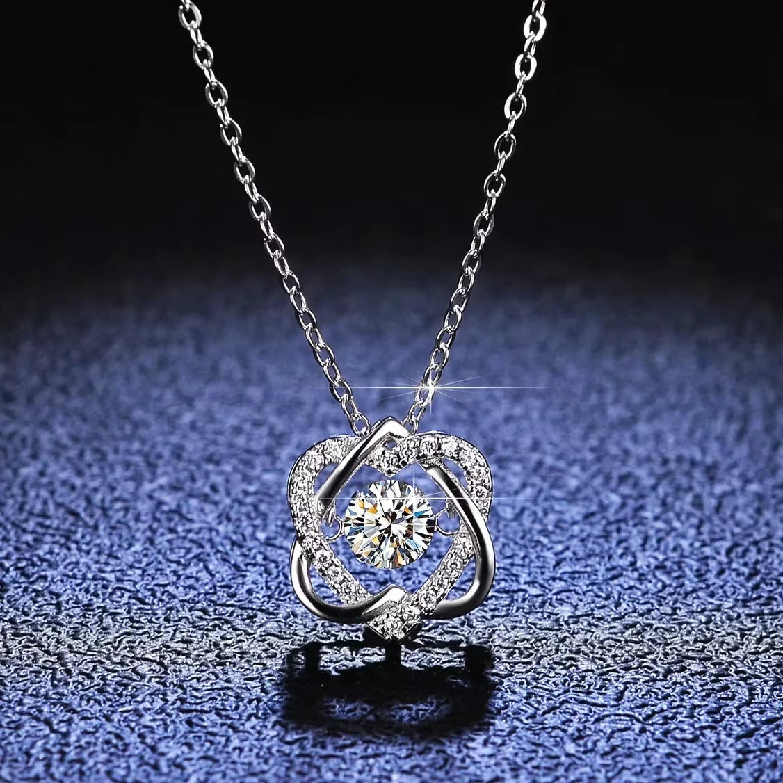 Pendants 0.5Ct Moissanite Diamond Necklace for Women Platinum Beating Heart Collarbone Chain Wedding Bridal Diamond Jewelry